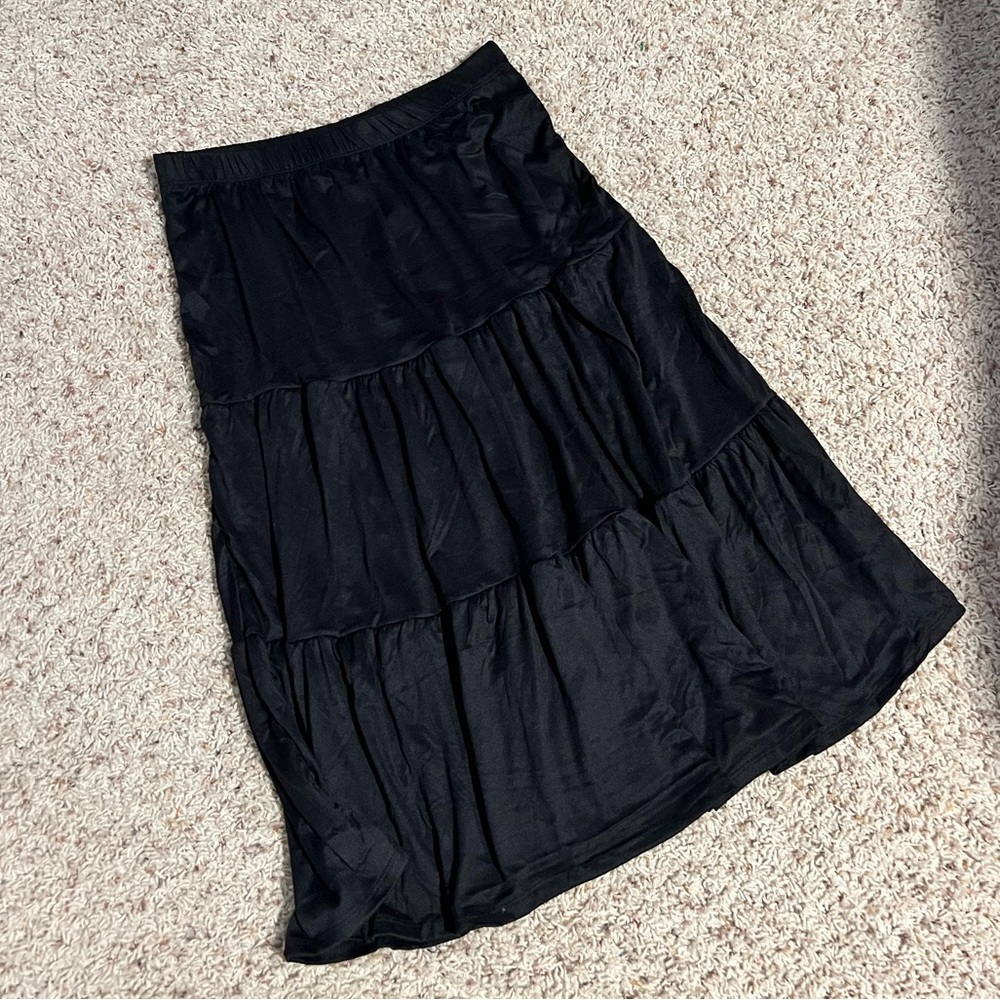 Elegant Black Tiered Mini Skirt